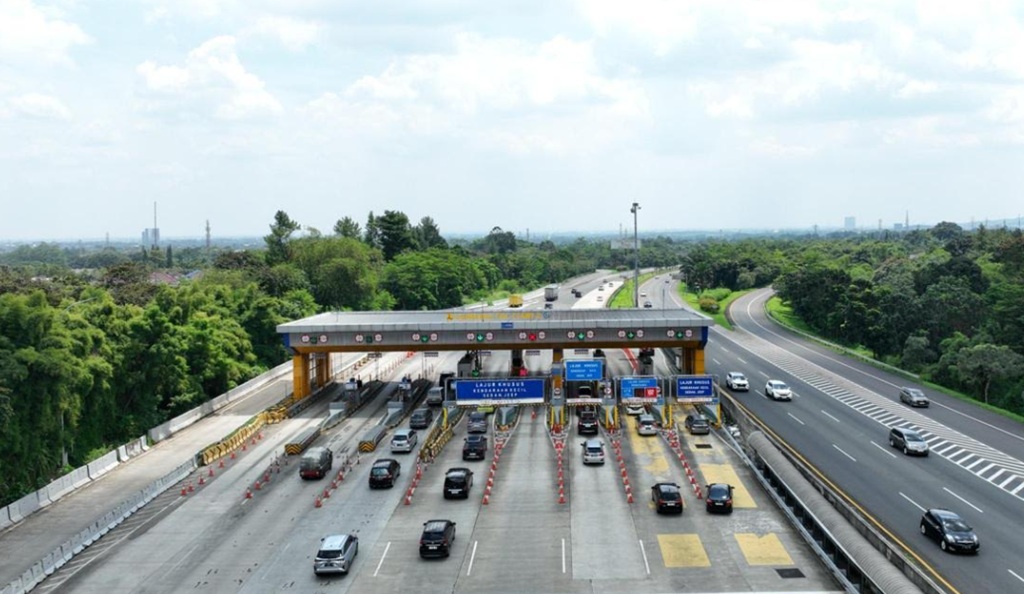 Libur Panjang Berakhir, Arus Balik Menuju Jakarta Di Sejumlah Tol Melonjak